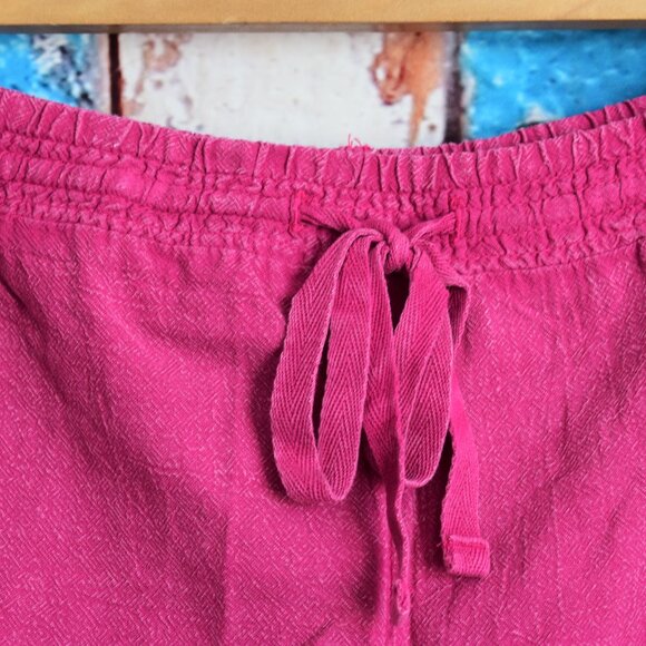 Women's Time and Tru Garment Dye Pull On Shorts LARGE Hot Pink NEW - Picture 3 of 8